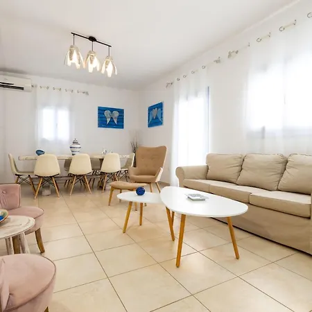 Crystal Iii Villa *