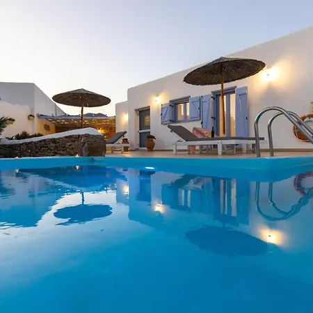 Crystal Iii * Chrisi Akti (Paros)