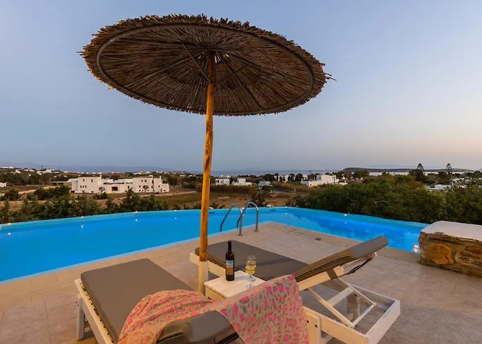 Crystal Iii * Chrisi Akti (Paros)