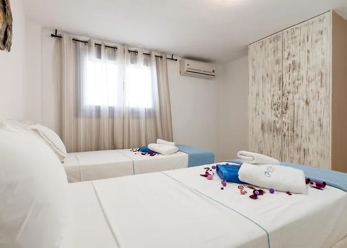 Crystal Iii Villa Chrisi Akti (Paros)